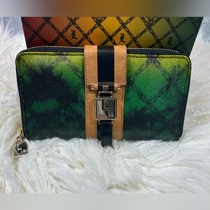 ❤️‍🔥L.A.M.B. Designer Tie Dye Clutch Wallet❤️‍🔥